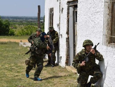 Σε κατάσταση «Υβριδικού Πολέμου» οι Εθνοφύλακες του Έβρου (φωτό)